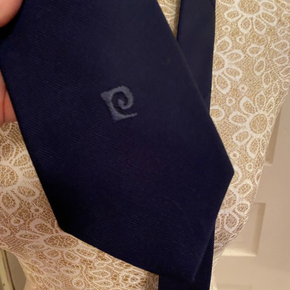 Lot of 3 vintage neckties Oscar dela Renta gray & Pierre Cardin navy blue & red - Picture 3 of 13